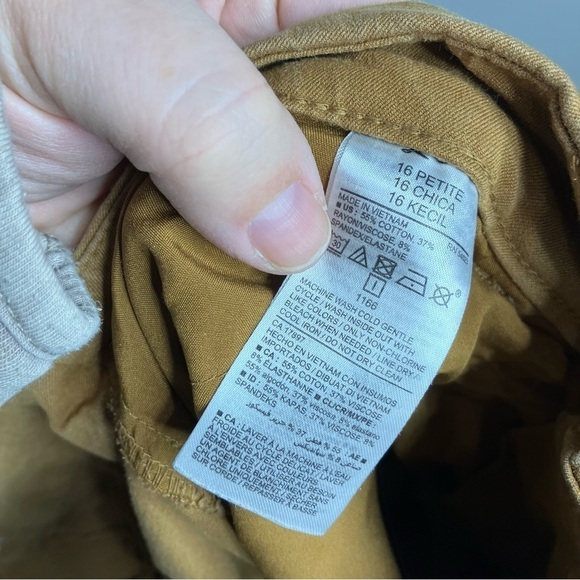 Old Navy Pixie high rise pants tan size 16 petite - Picture 6 of 6
